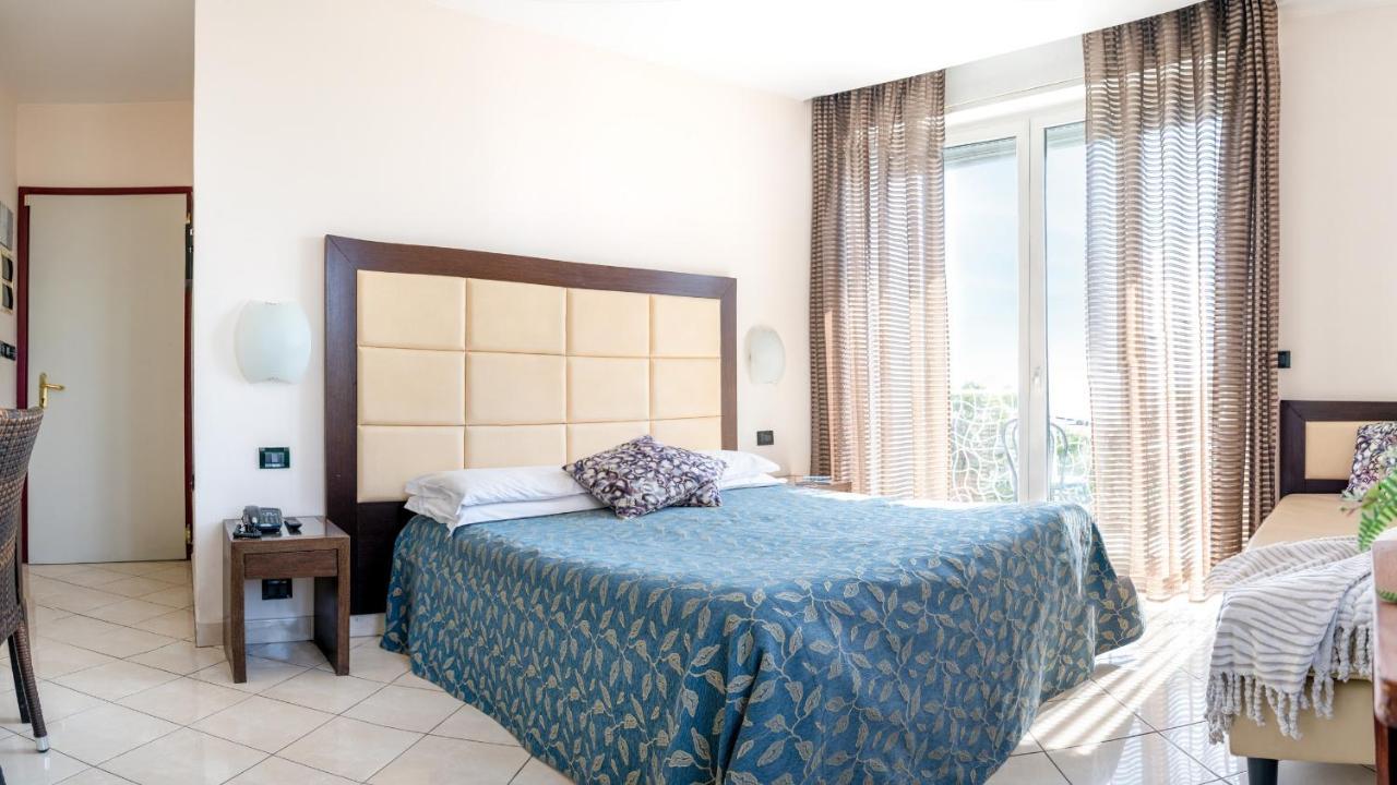 Hotel Marinella San Remo Buitenkant foto